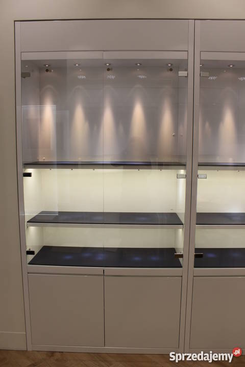 Sprzedam meble sklepowe jubilerskie Warszawa