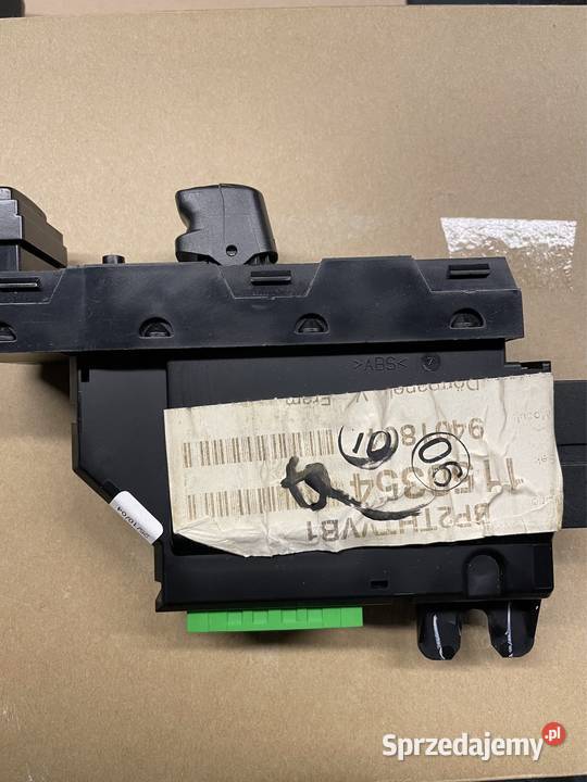 Przełacznik przycisk szyb panel włacznik Volvo Wyposażenie wnętrza łódzkie Bełchatów