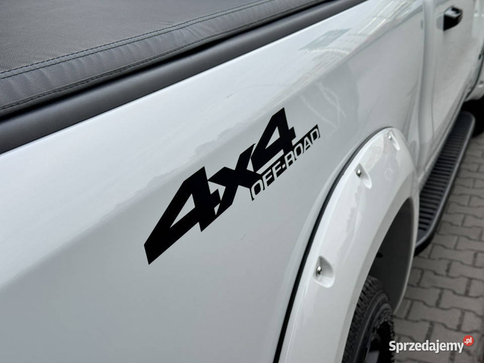 RAM 1500 57 V8 HEMI eTorque Bezwypadkowy 717 garażowany