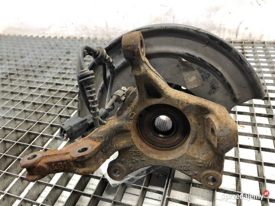 ZWROTNICA PRAWY PRZÓD DACIA DUSTER 15 116