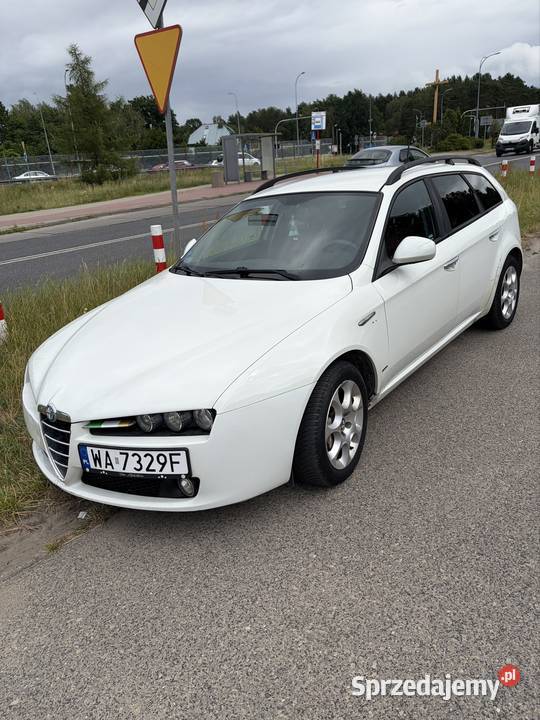 Alfa Romeo 159 Biało Czerwona Kombi 159 Warszawa