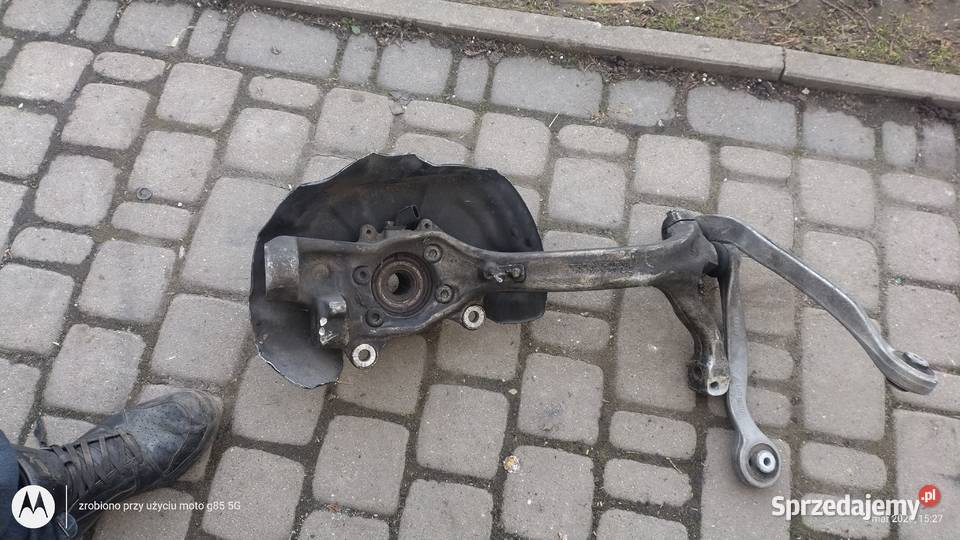 Kompletna zwrotnica prawa A6 C6 4F oryginał sprzedam