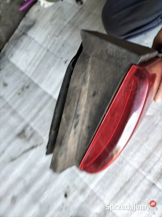 Ford Escort LAMPA TYŁ TYLNA PRAWA Prawe Kamień-Kolonia sprzedam