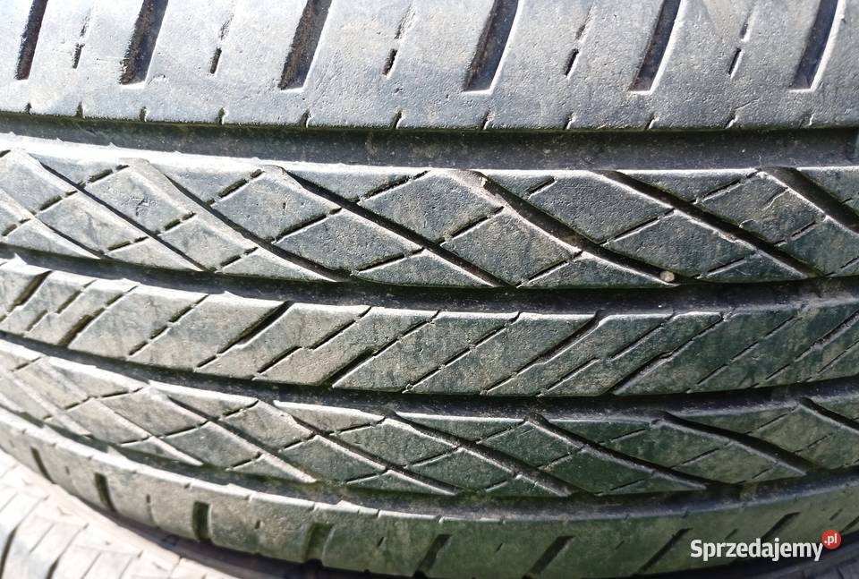 Całoroczne opony Rotalla 22565 R17 Niesłabin