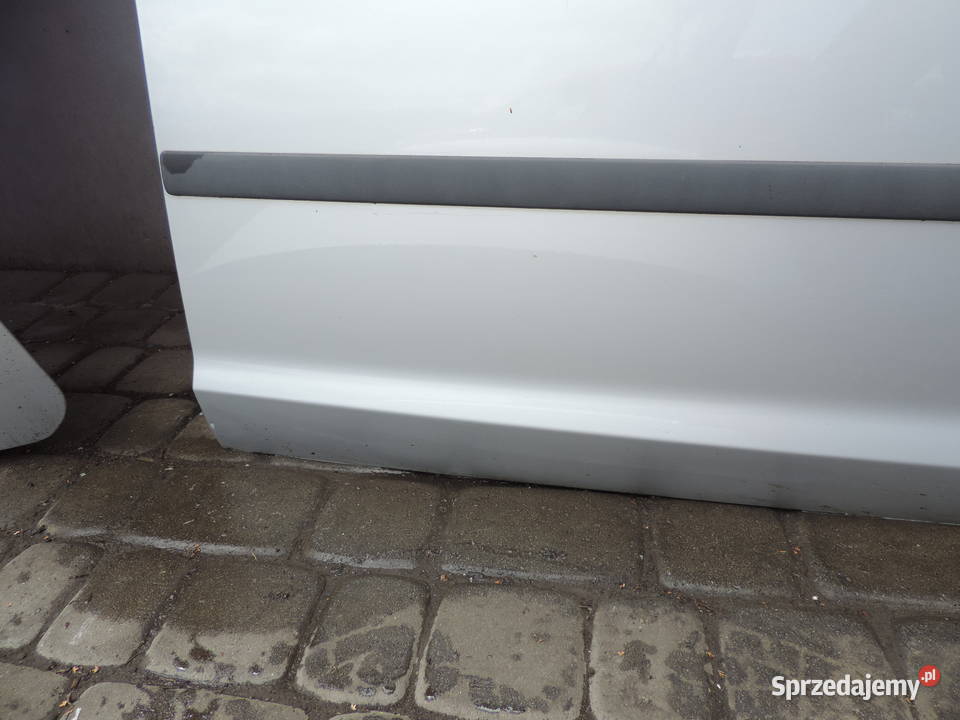FORD FOCUS MK2 HB 5D DRZWI PRAWY PRZÓD KOLOR O3 Nowy Sącz