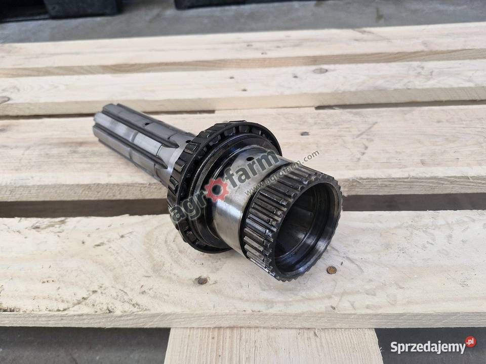 Wałek Massey Ferguson 3635 8210 8220 8160 dolnośląskie Byków