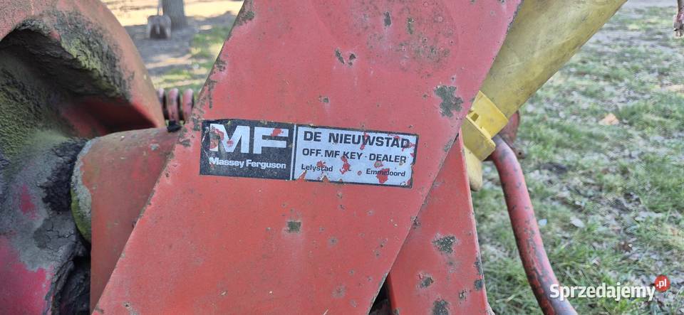 Brona aktywna wahadłowa Massey Ferguson Kętrzyn