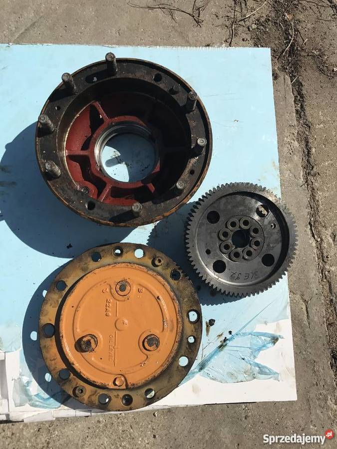 Zwrotnica mostu przedniego lewa Ford 650 655 Kosakowo