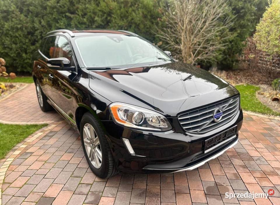2017 VOLVO XC60 AWD INSCRIPTION benzyna Siedlce