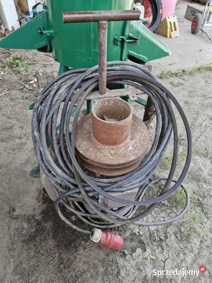 Bąk Przesiewacz z silnikiem Deszczno