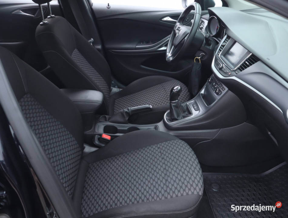 Opel Astra 16 CDTI 4/5
