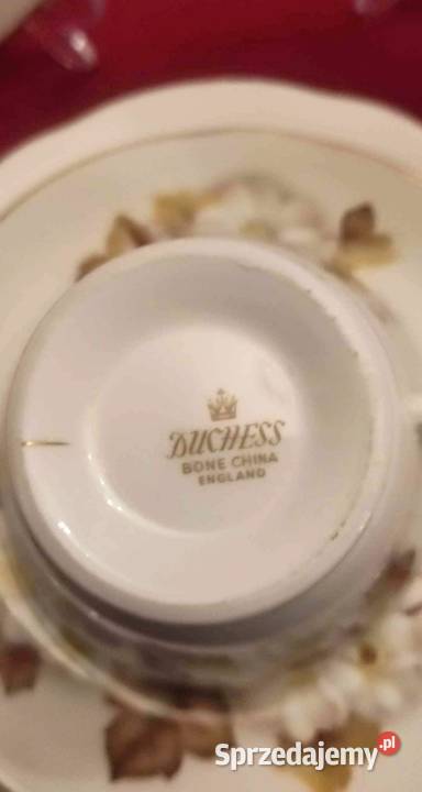 DUCHESS angielska porcelana kostnaZestaw Pabianice