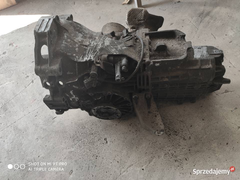 Skrzynia biegów passat B5 18 20v dhz skrzynie biegów Tomaszów Lubelski sprzedam