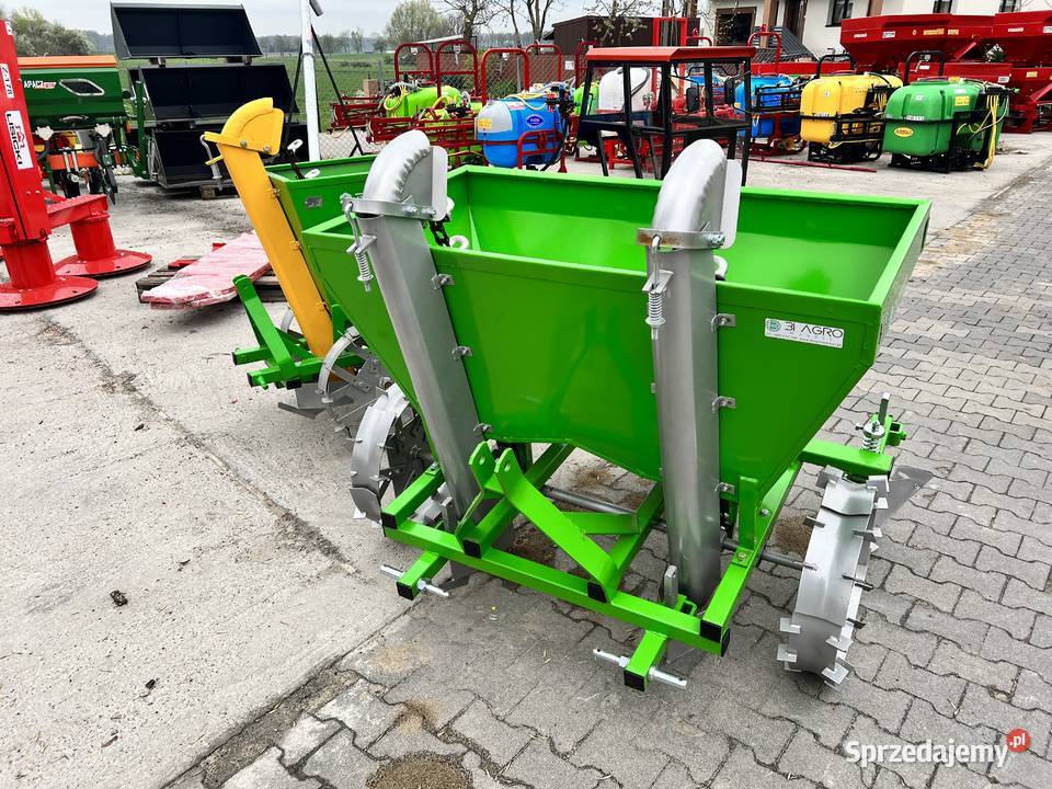 Sadzarka do ziemniaków 2 1 rządek Bareła Bomet Staszów