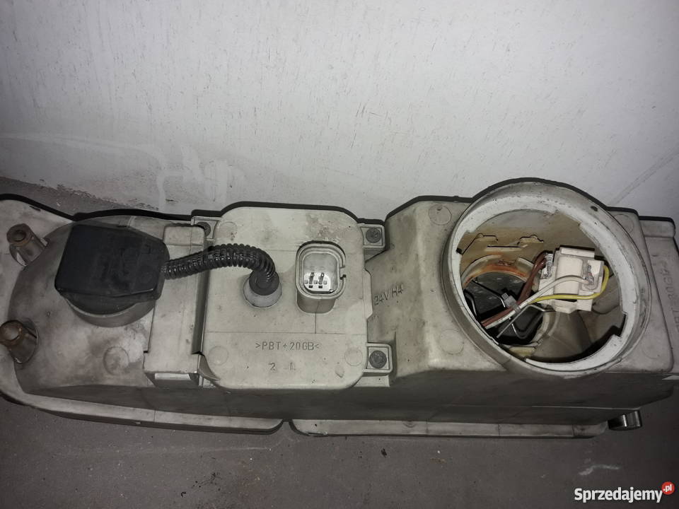 Lampa przeciwmgielna przód MAN TGA kierunkowskazy Częstochowa sprzedam