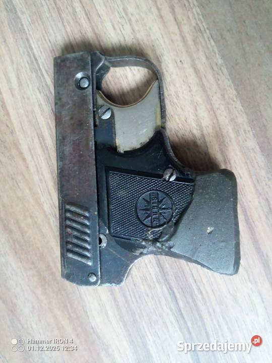 Pistolet hukowy Błyskawica Unikat lata 30te Skoczów