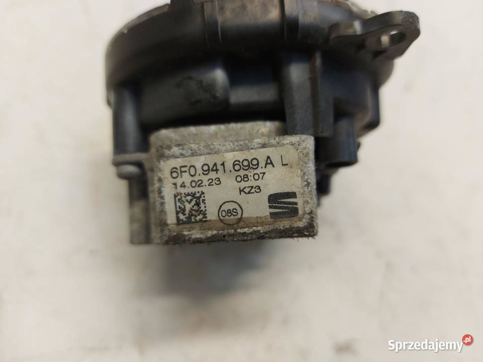 SEAT ARONA Lampa halogenowa DRL Lewa 6F0941699A