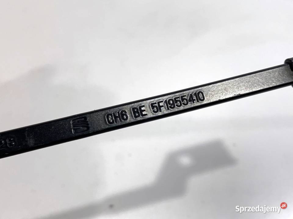 RAMIĘ WYCIERACZKI KOMPLET PRZÓD SEAT LEON III sprzedam