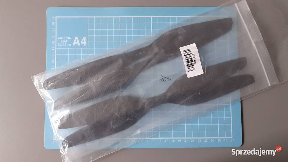4 śmigła 12 z włókna węglowego RM2236 Szczecinek