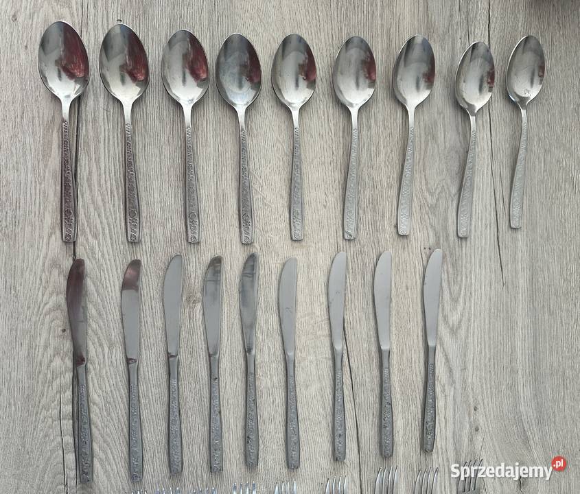 Zestaw sztućców z lat PRLu łódzkie