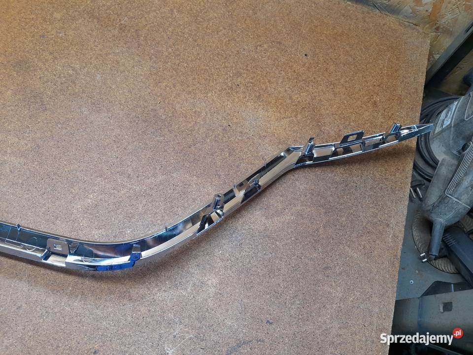 RENAULT TRAFIC III IV listwa dolna atrapy grill Goleniów