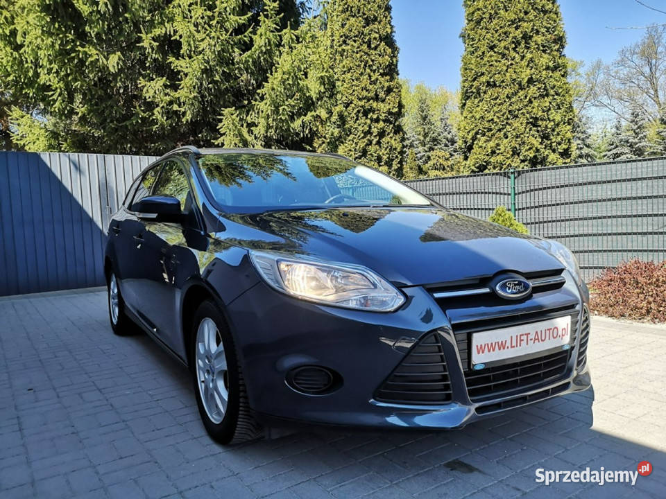 Ford Focus 10 12V 125 Klimatronik Halogeny manualna Strzegom