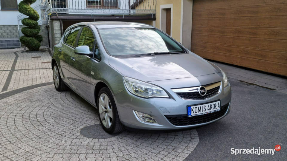 Opel Astra 14 Turbo Grzane Fotele Klima Hatchback Płońsk