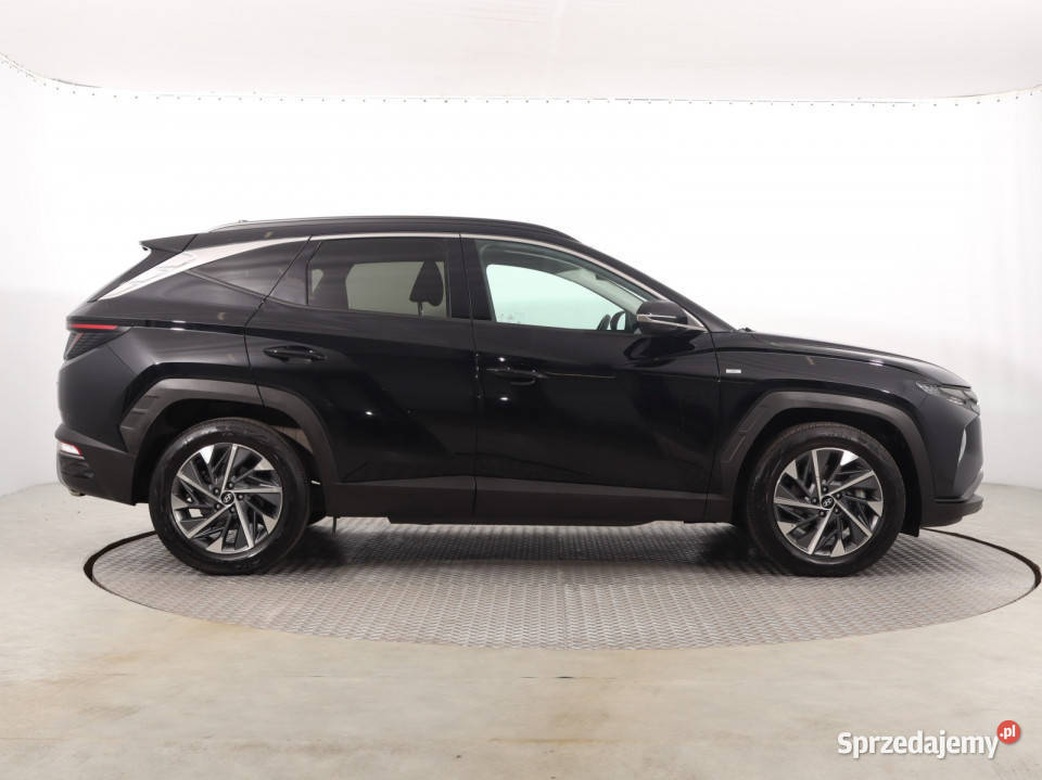 Hyundai Tucson 16 TGDI 48V MHEV poduszka powietrzna Katowice