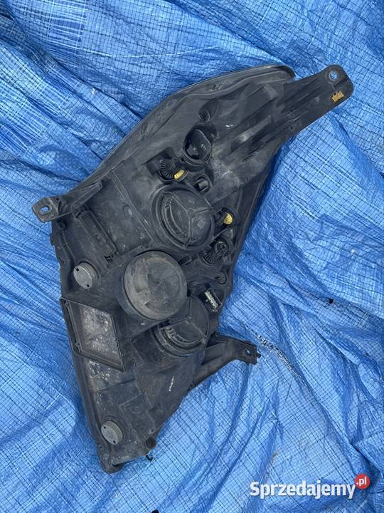 Lewa lampa przednia Opel Vectra C 2007 19 CDTI Sobieski sprzedam