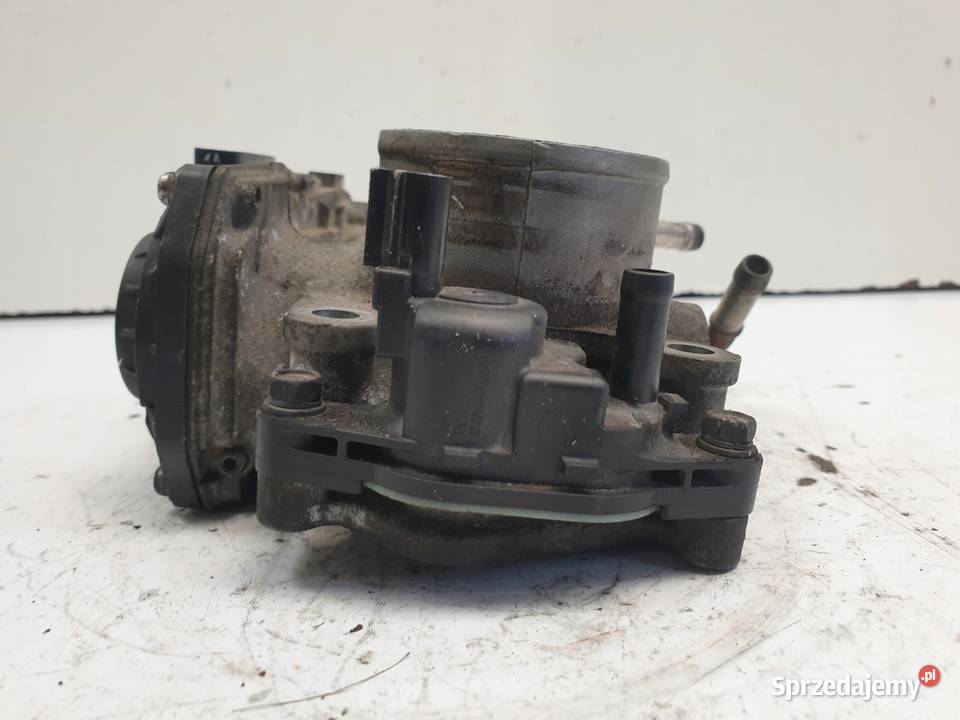 PRZEPUSTNICA Honda Civic VIII 18 iVTEC oryginał Klimatyzacja Chełm