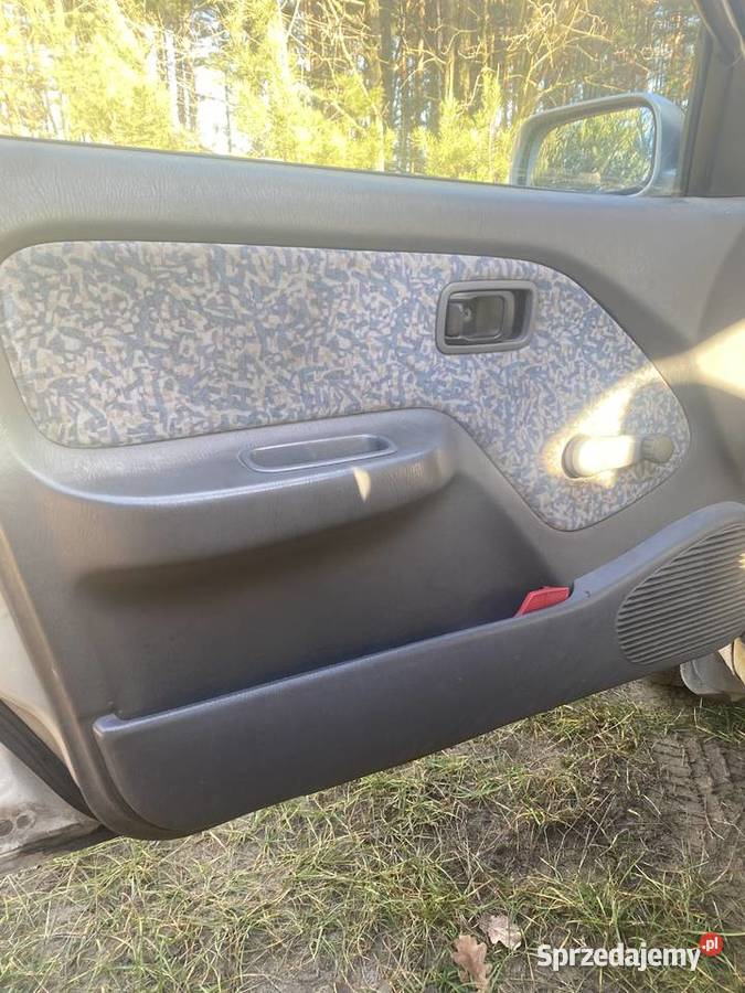 Nissan Almera n15 benzyna+LPG Kuriany