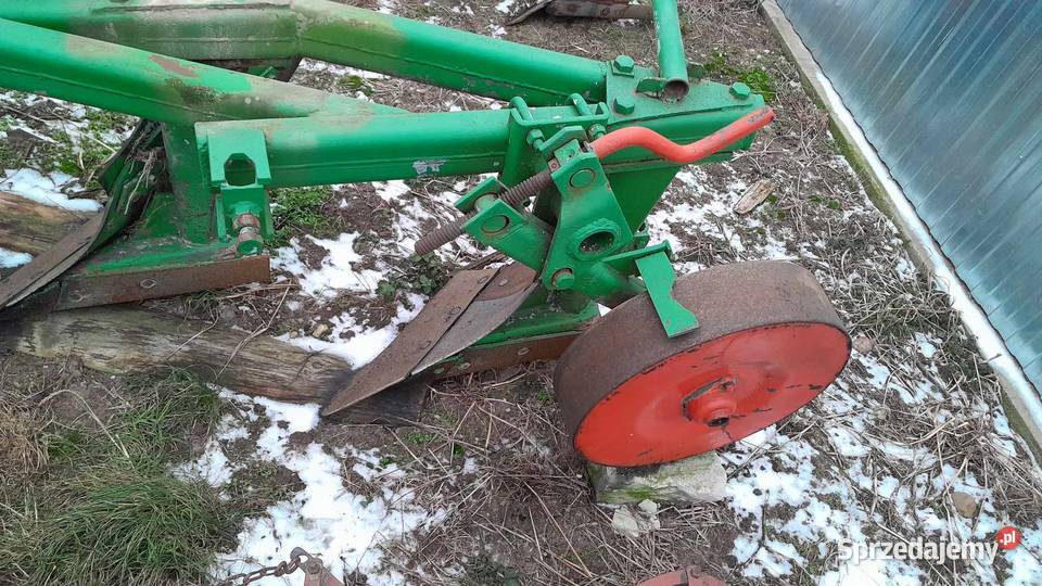 Sprzedam pług trzyskibowy wielkopolskie sprzedam