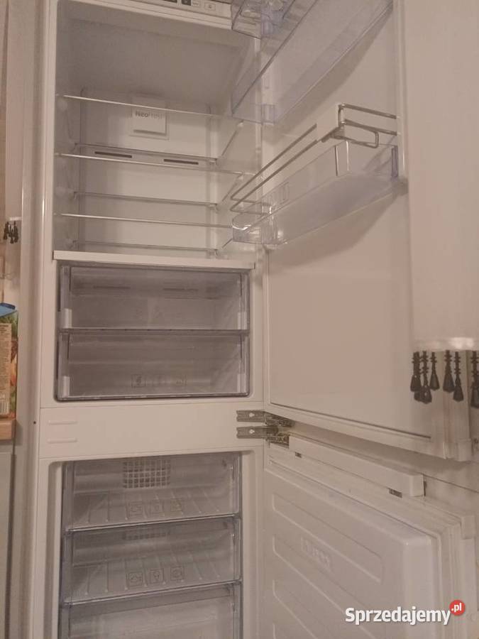 Sprzedam lodówkę Beko BCN 130001 A No Fro do zabudowy Lodówki i zamrażarki Skibniew-Podawce
