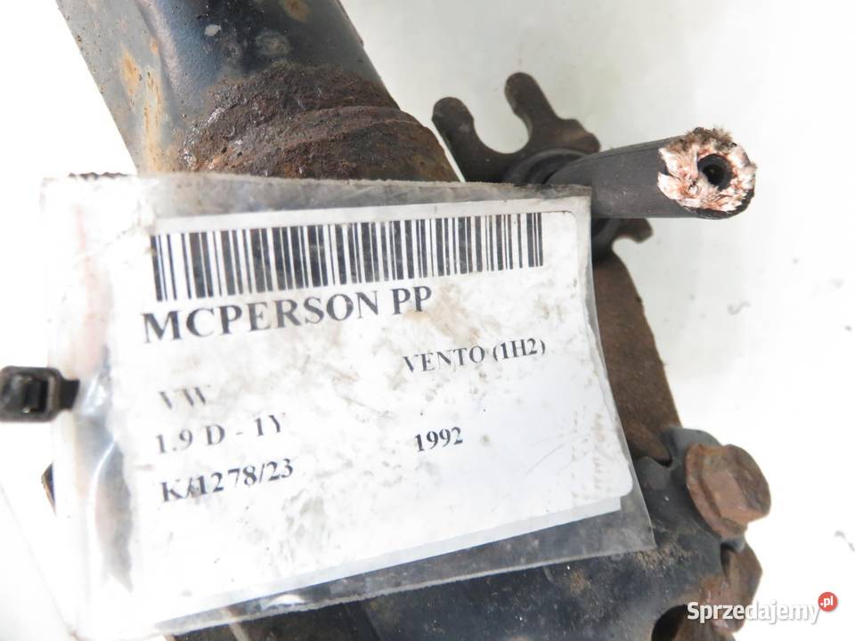 MCPERSON PRAWY PRZEDNI VW VENTO 19 D