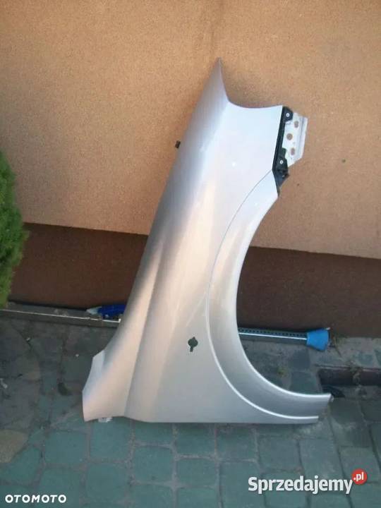 Błotnik prawy OPEL ASTRA II G bez rdzy Radom