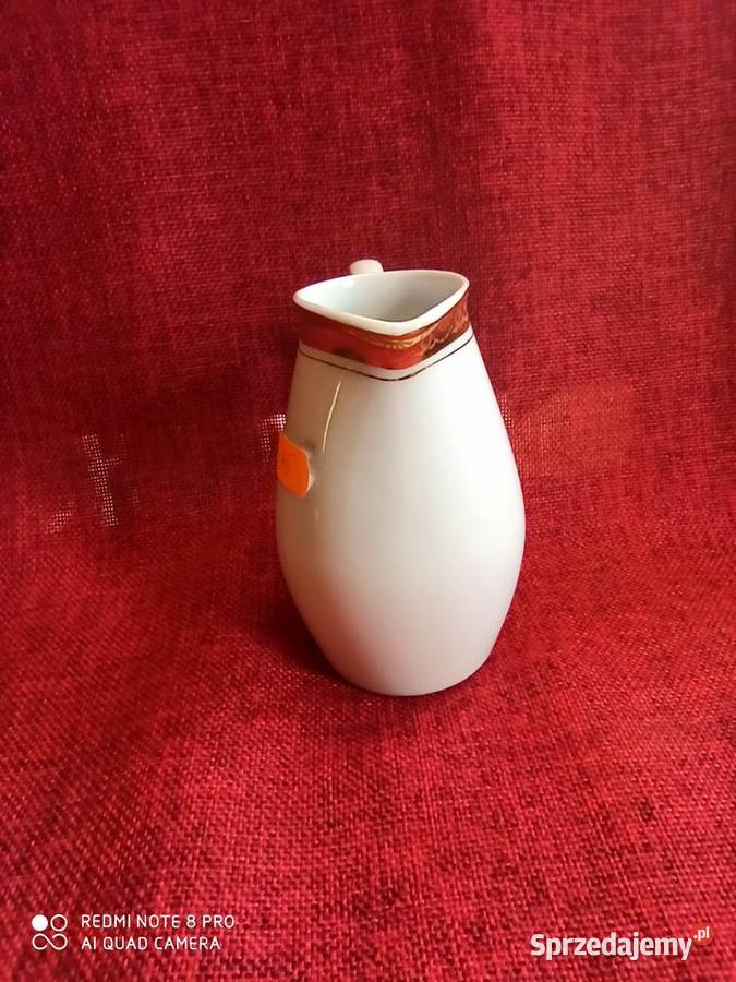 Mlecznik MZ Czechoslovakia Z białej porcelany