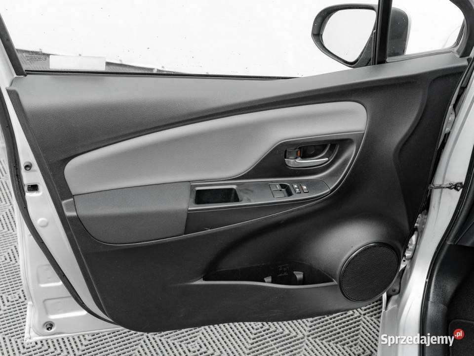 Toyota Yaris DW2LA6315 Premium Kcofania Asystent manualna Gdańsk