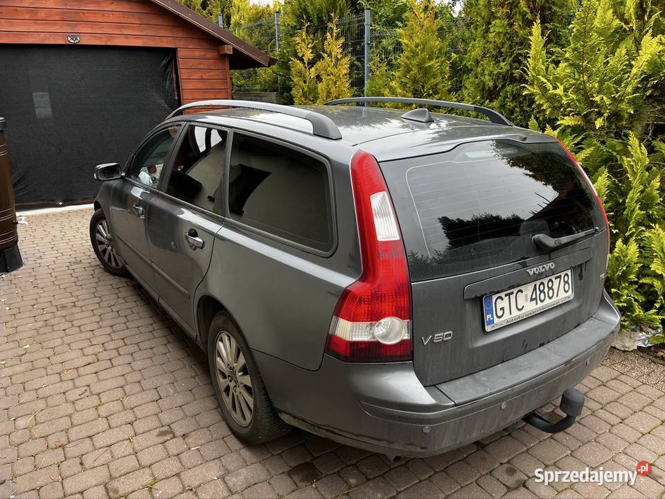 Volvo v50 z legendarnym silnikiem T5 ogranicznik prędkości Śliwiny