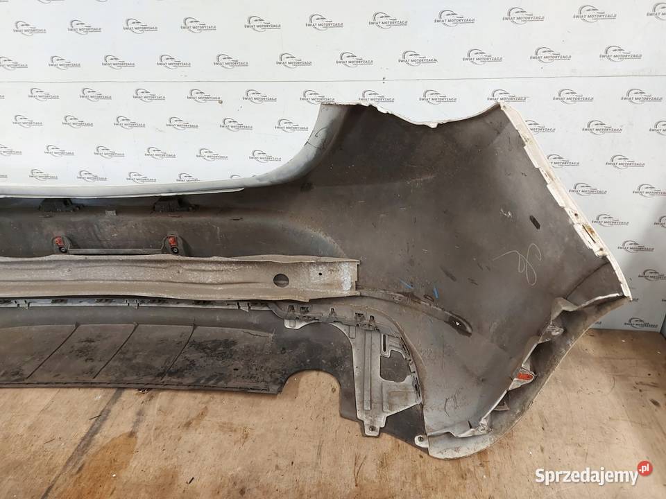 OPEL ASTRA J IV LIFT 13r Zderzak tylny hb