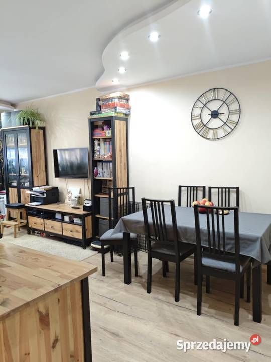 M3Teofilów pełen rozkład dobra