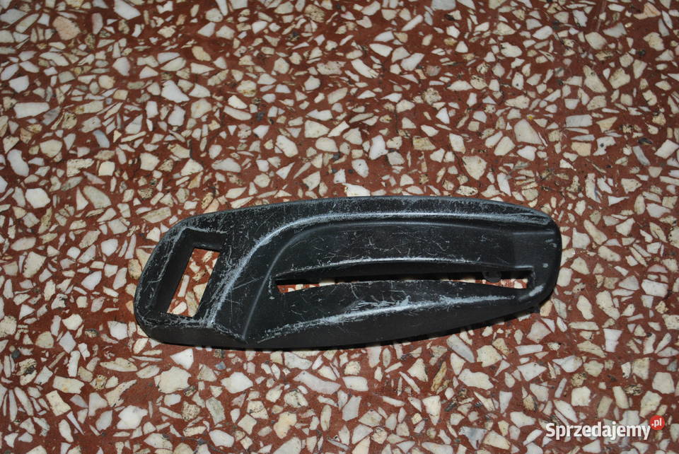 Osłona dźwigni składania oparcia fotela prawa Poręba sprzedam