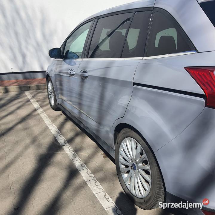 Ford Grand C 7 Osobowy dwa komplety opon bez nieuszkodzony Poznań