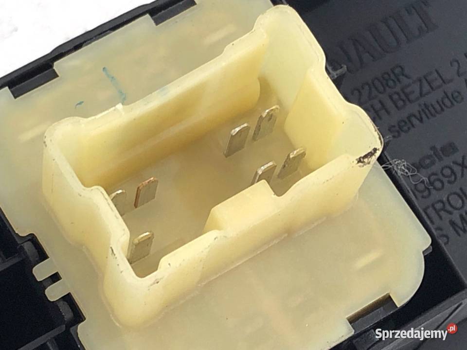 PRZEŁĄCZNIK SZYB RENAULT CLIO IV 255700068R