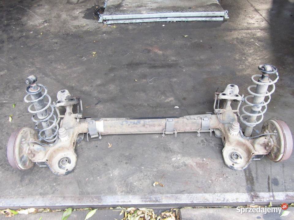 BELKA ZAWIESZENIE OŚ TYLNA 12 VTI CITROEN C3 III