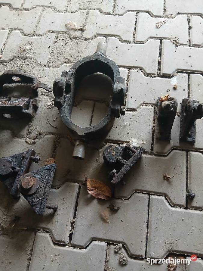Siłowniki wywrotu d47d55 kołyski Pozostałe Radocza
