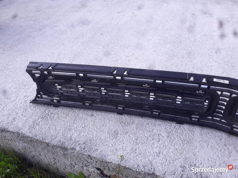 Dodge Challenger SXT 2019 grill atrapa Domaniów