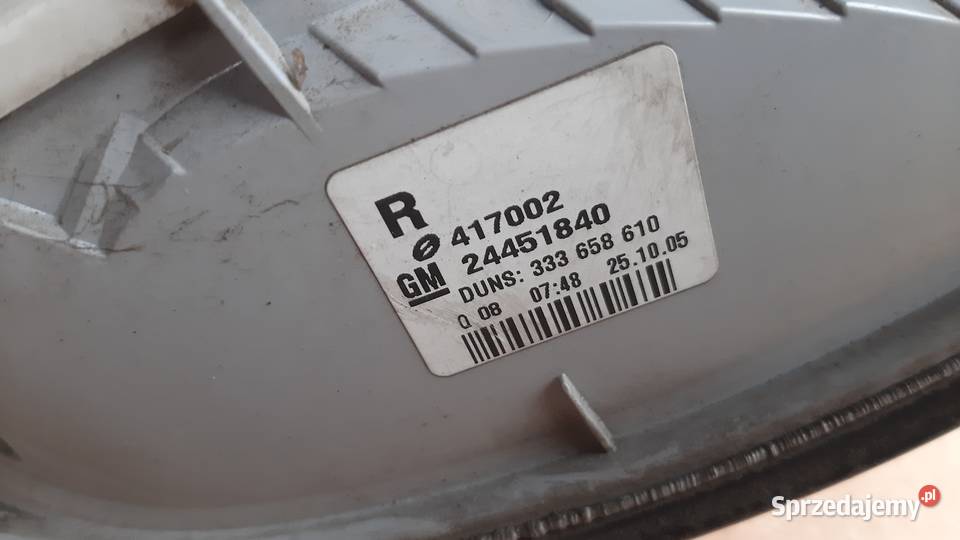 Lampa tylna prawa tył prawy Opel Astra H kombi Dębno