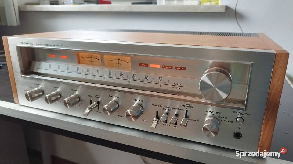 Ampituner Pioneer SX-750