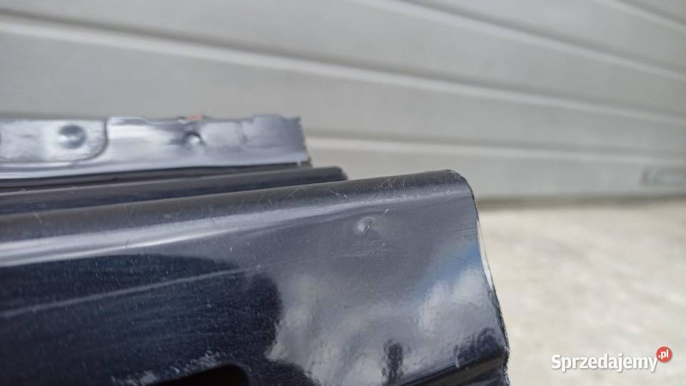VOLVO V70 SŁUPEK lewy 452 osobowe