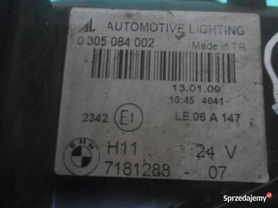 BMW E81 E87 LIFT 09r halogen prawy 7181288